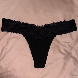 Victoria’s Secret Black Lace Women's Thong